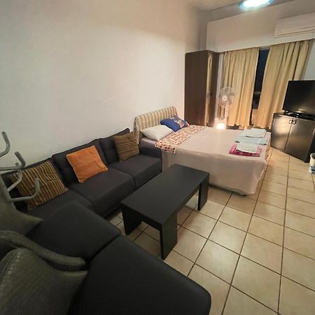 Studio Apartment Lárnaka Kültér fotó